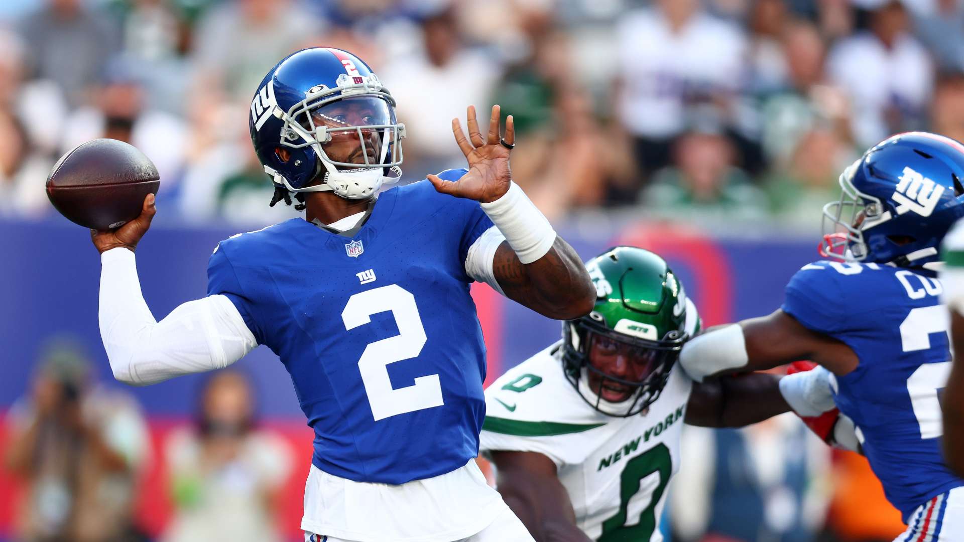 也是对足球 也是对足球